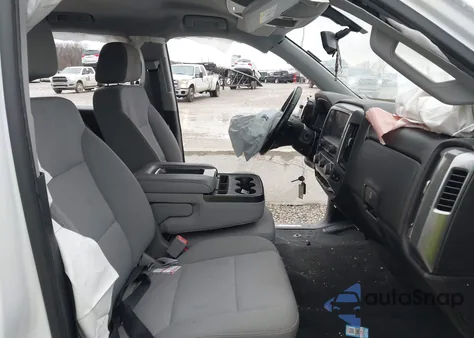 2018 Chevrolet Silverado 1500 2Lt z USA, uszkodzony, nr VIN 3GCUKREC5JG618298